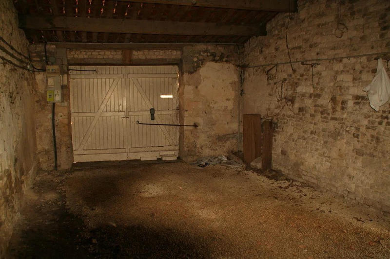 Maison - 180 m² - 8 pièces