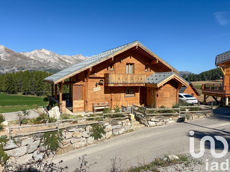 Châlet - 143 m² - 5 pièces