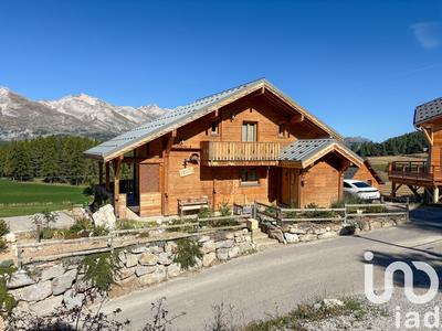 Châlet - 143 m² - 5 pièces