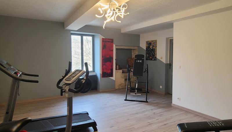 Maison - 300 m² - 10 pièces