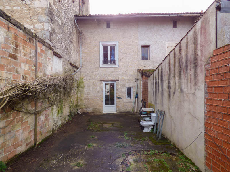 Maison - 101 m² - 4 pièces