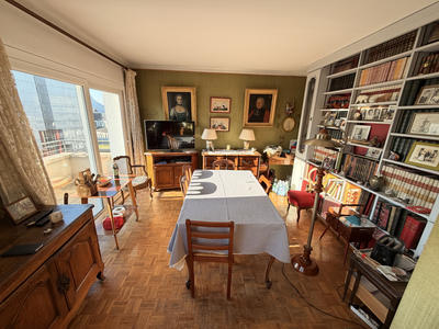 Appartement - 95 m² - 4 pièces