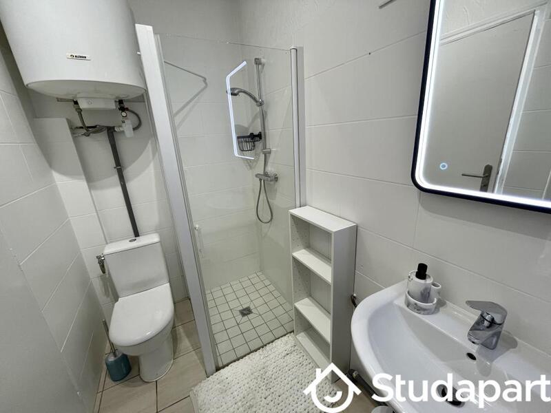 Chambre - 23 m² - 1 pièce