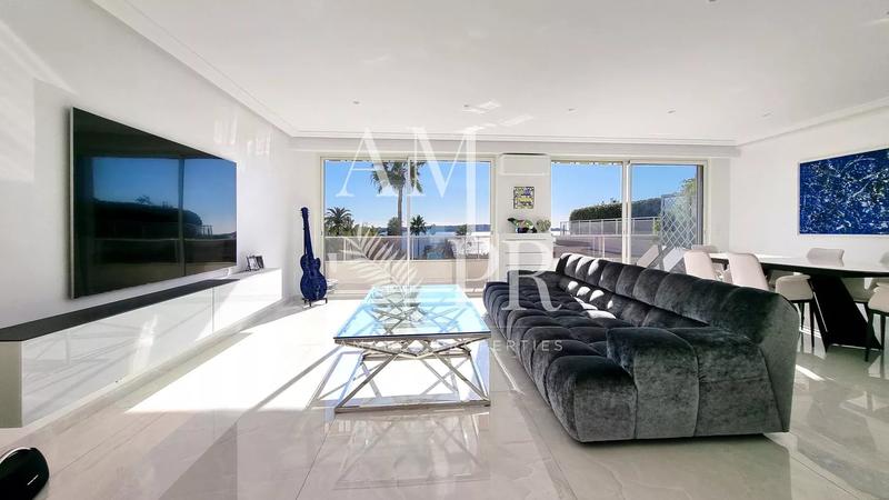 Appartement - 90 m² - 3 pièces