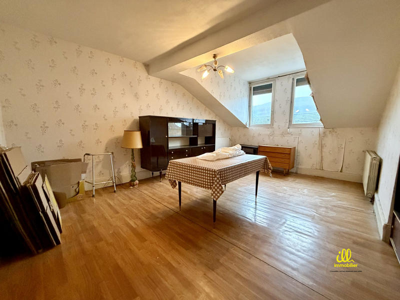 Maison - 83 m² - 4 pièces