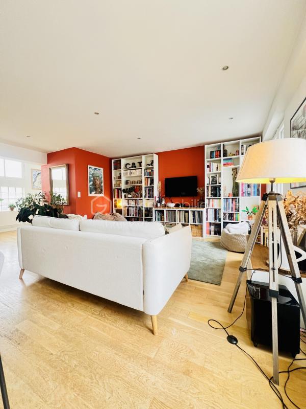 Appartement - 99 m² - 3 pièces