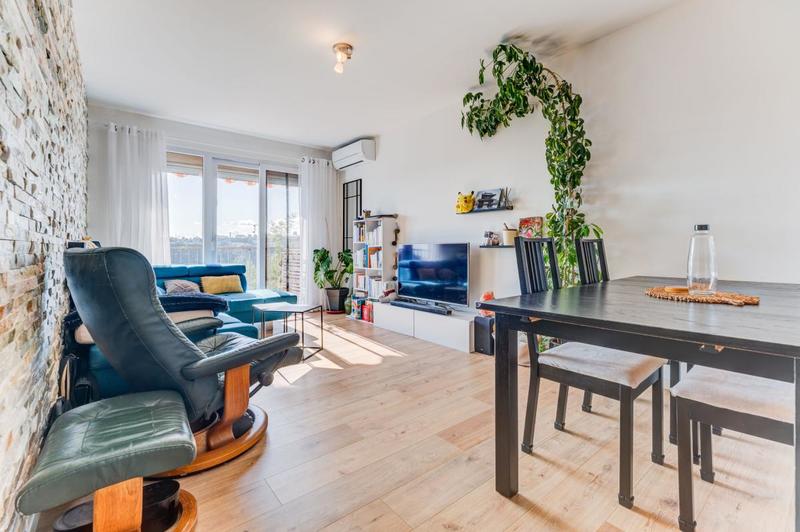 Appartement - 69 m² - 3 pièces