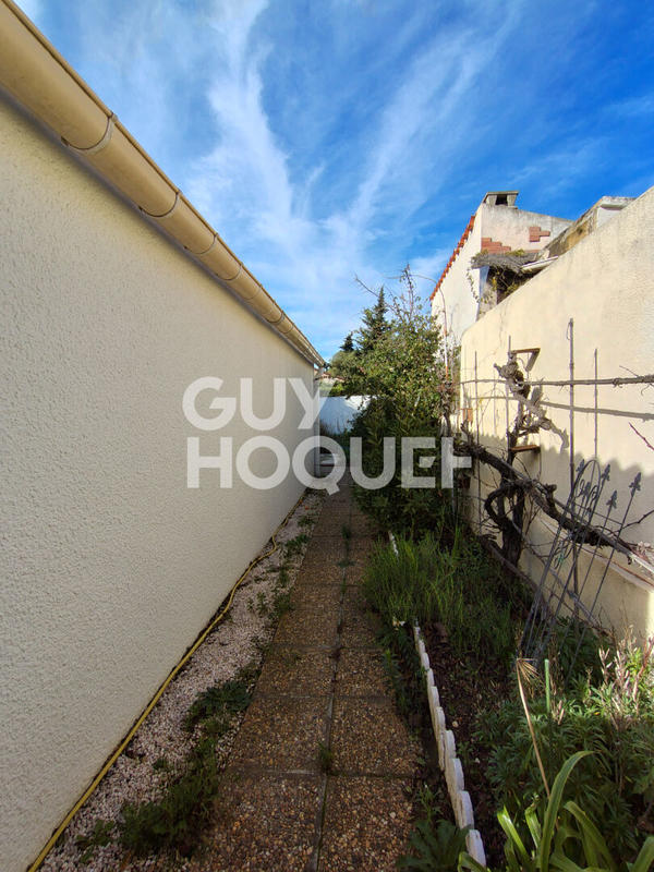 Villa - 100 m² - 5 pièces