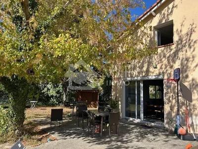 Maison - 144 m² - 5 pièces