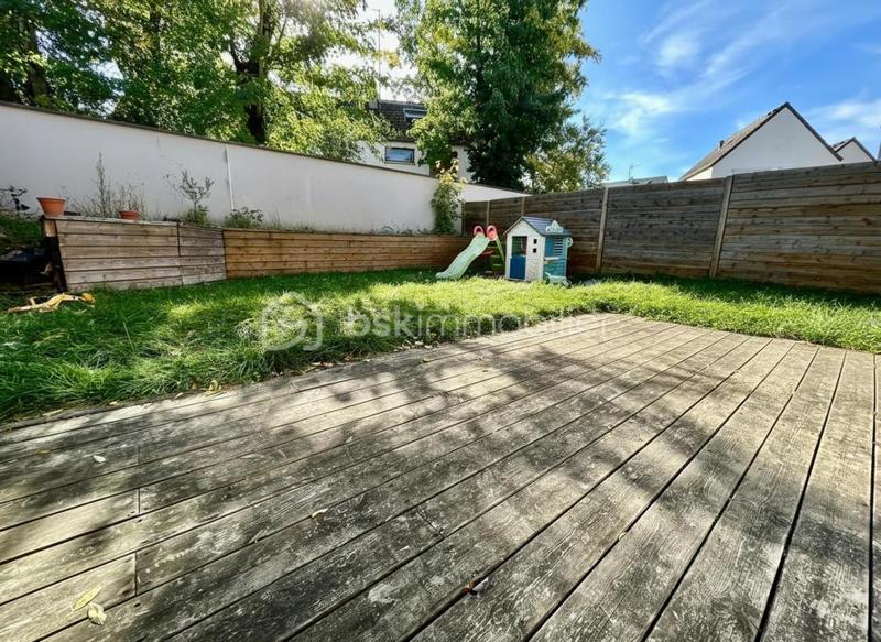 Maison - 103 m² - 5 pièces