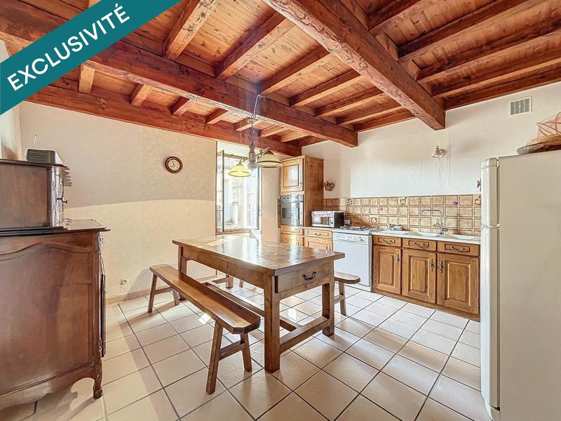 Maison - 90 m² - 5 pièces