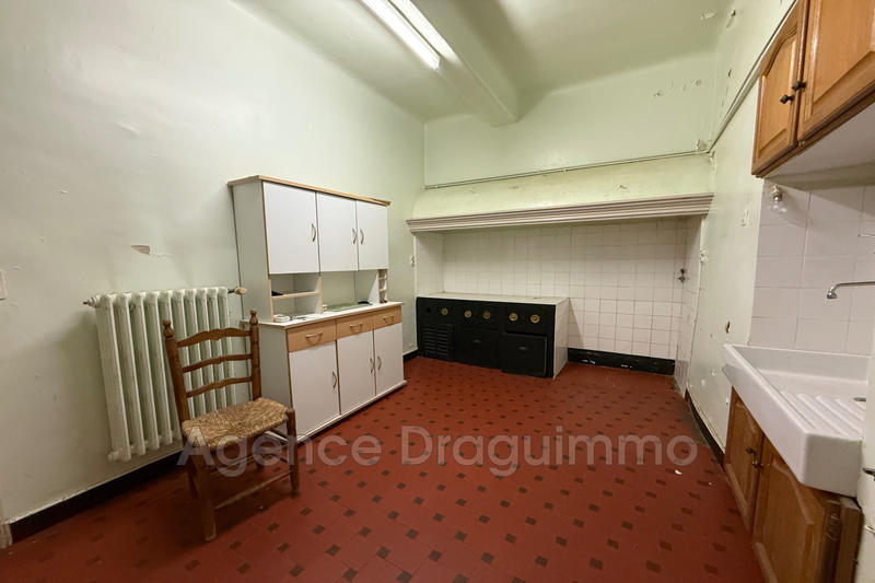 Appartement - 145 m² - 5 pièces