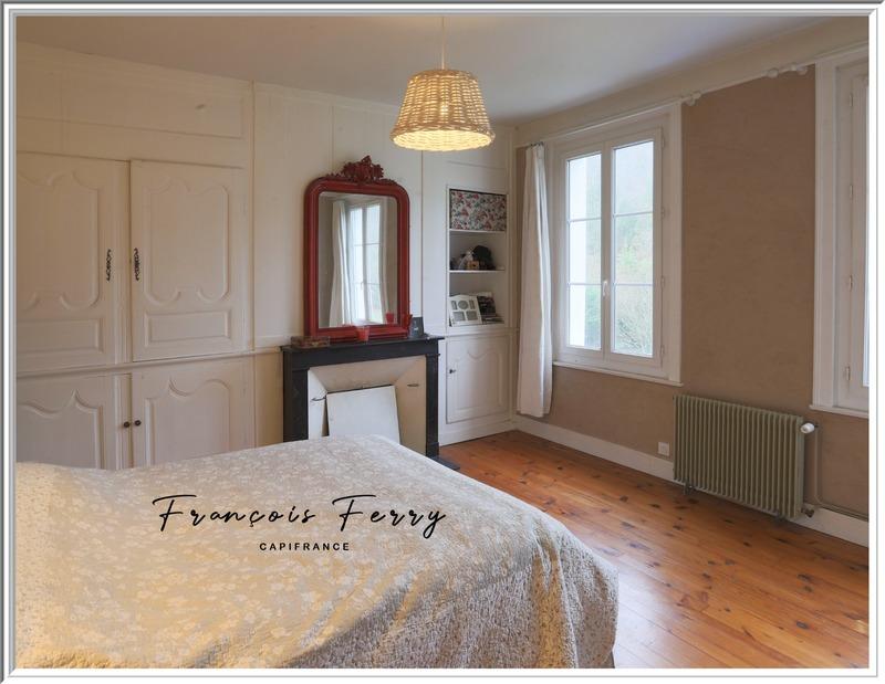 Maison - 135 m² - 6 pièces