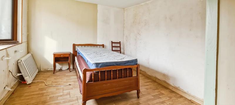 Propriété - 152 m² - 9 pièces