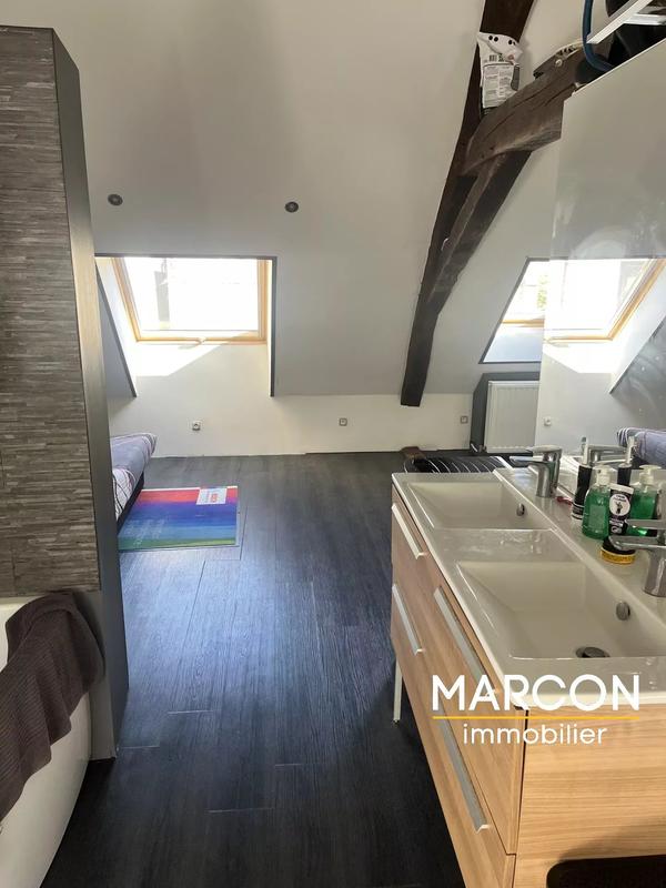 Maison de ville - 93 m² - 3 pièces