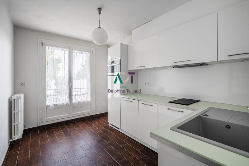 Appartement - 79 m² - 4 pièces