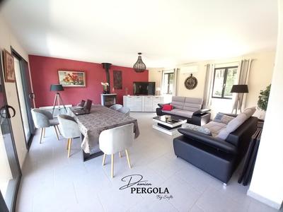 Maison - 178 m² - 6 pièces