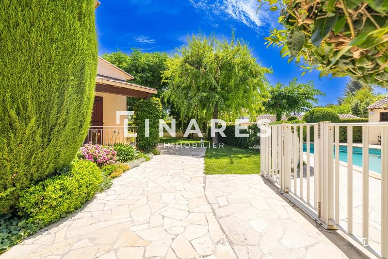 Maison - 190 m² - 5 pièces