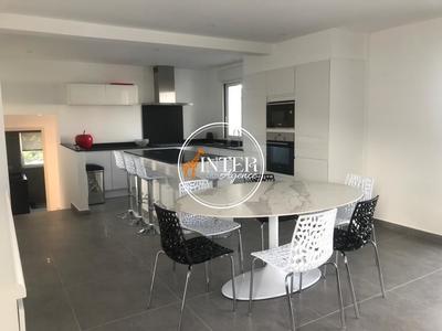 Villa - 135 m² - 6 pièces