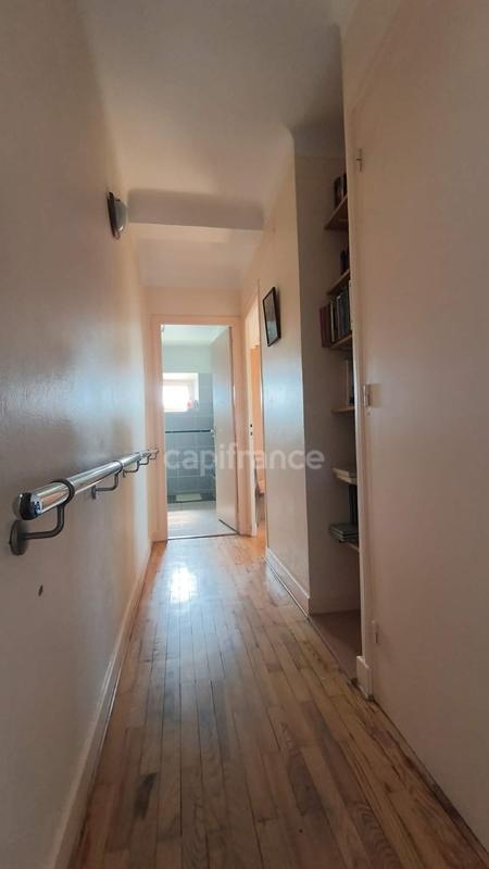 Maison - 160 m² - 8 pièces