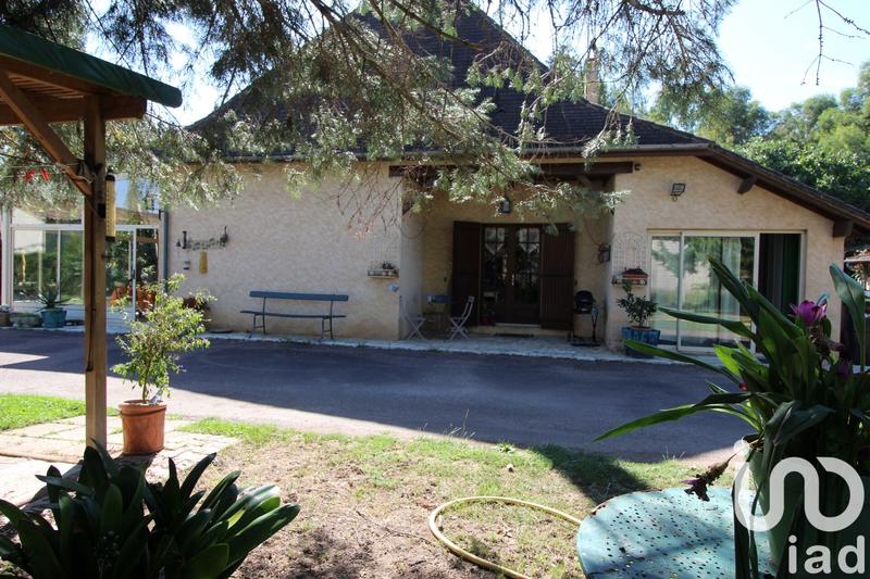 Maison - 180 m² - 5 pièces