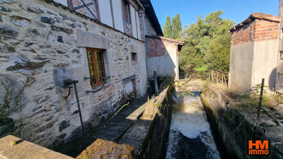 Demeure - 543 m² - 12 pièces