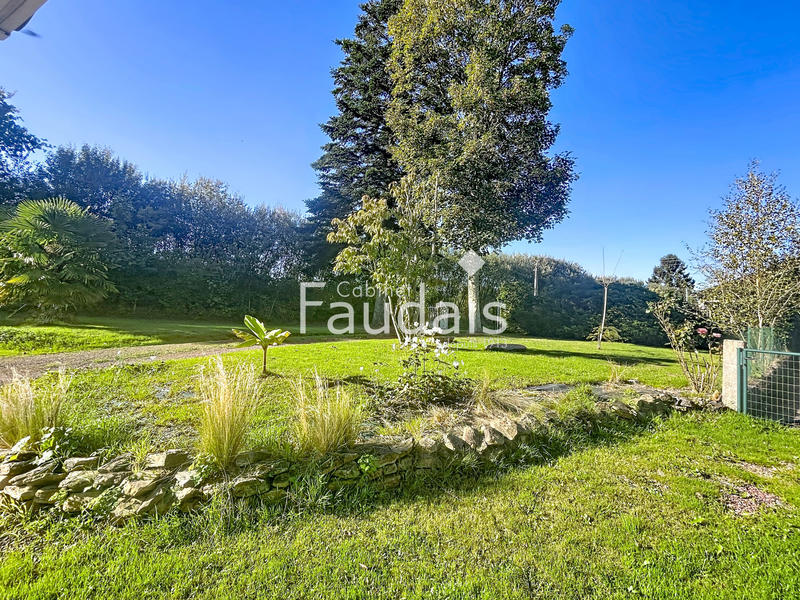 Maison - 122 m² - 6 pièces