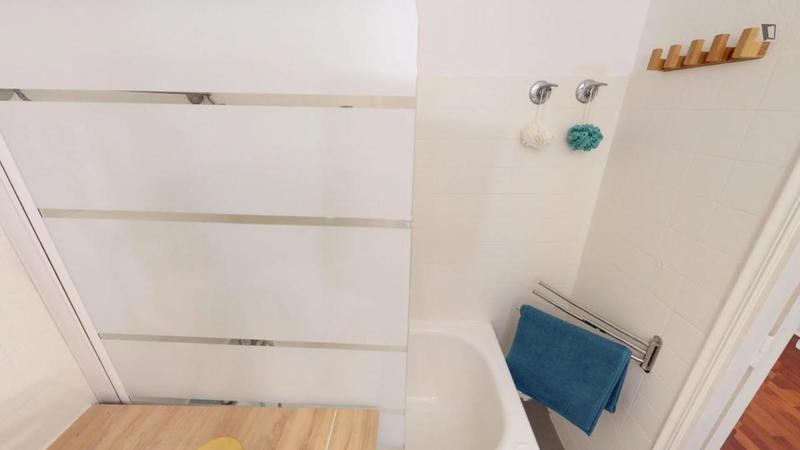 Chambre - 12 m² - 4 pièces