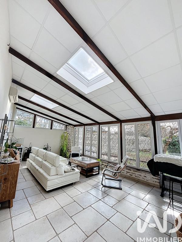 Maison - 235 m² - 7 pièces