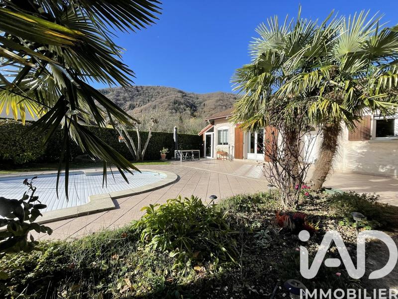 Maison - 141 m² - 7 pièces