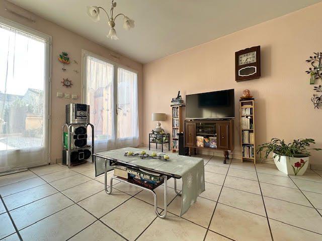 Maison - 104 m² - 5 pièces