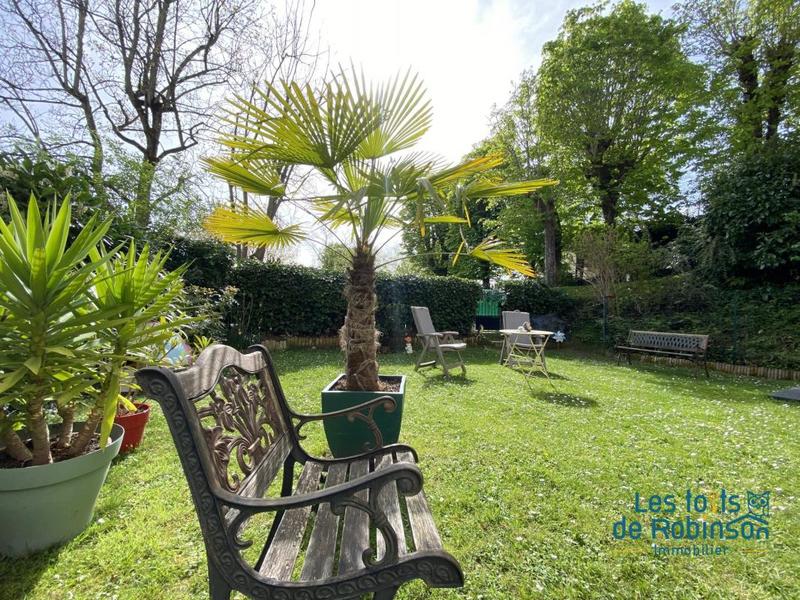 Appartement - 96 m² - 4 pièces