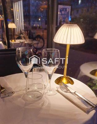 Local commercial - 75 m² - 1 pièce