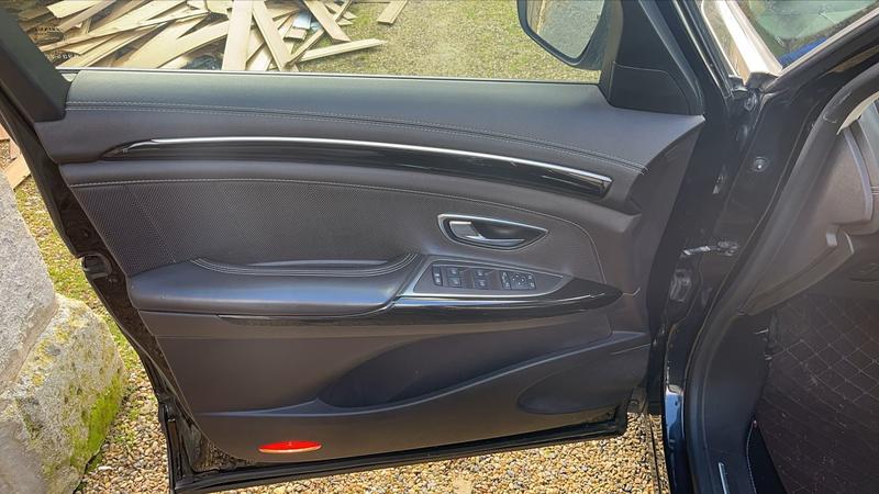 Renault Espace IV 1.6 dCi 160 Energy Edc Initiale Paris - 7 places Entretien constructeur