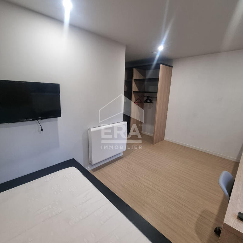Chambre - 12 m² - 1 pièce