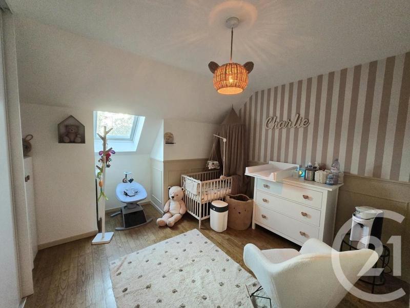 Pavillon - 103 m² - 6 pièces