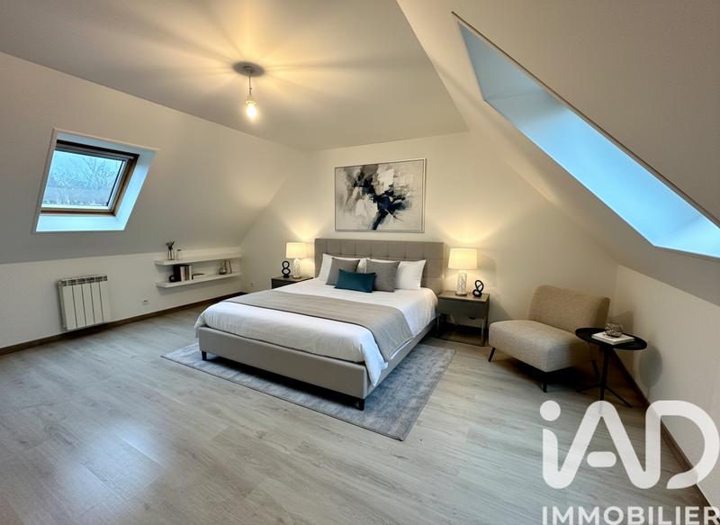 Maison - 193 m² - 6 pièces