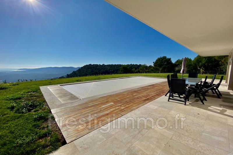 Maison contemporaine - 250 m² - 5 pièces