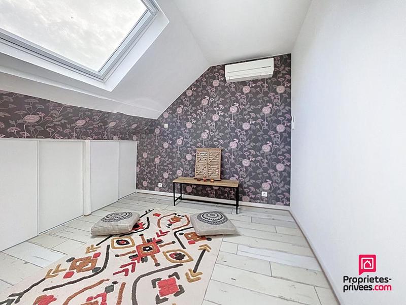 Maison - 343 m² - 11 pièces