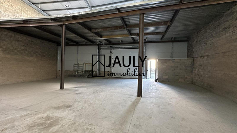 Local commercial - 325 m²