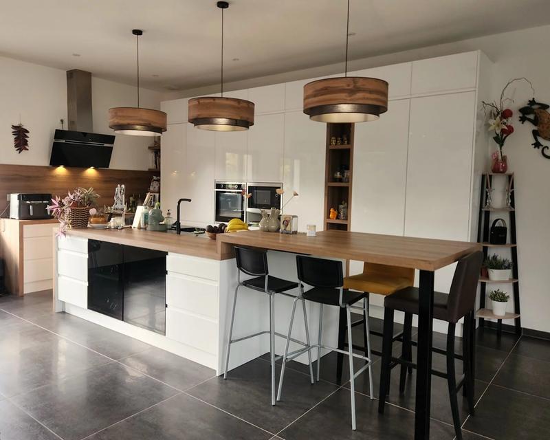 Maison - 240 m² - 7 pièces