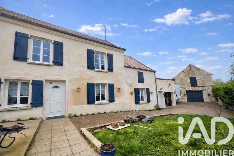 Maison - 170 m² - 6 pièces