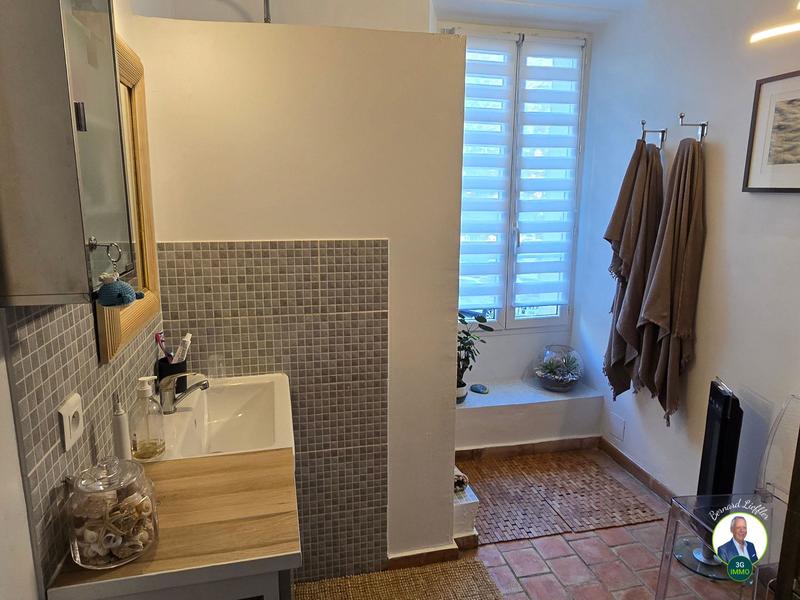 Maison de village - 131 m² - 3 pièces