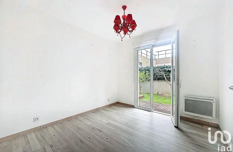 Appartement - 80 m² - 4 pièces