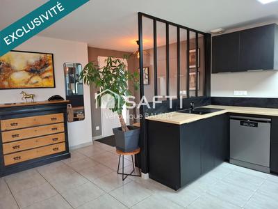 Maison - 82 m² - 4 pièces