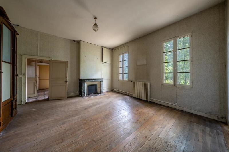 Maison en pierre - 200 m² - 8 pièces