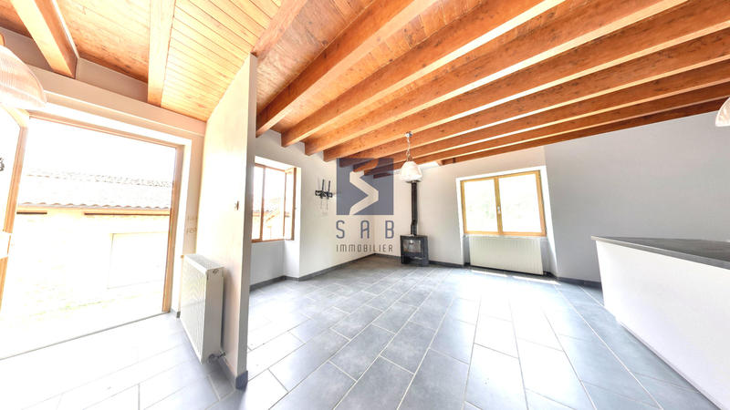 Maison - 160 m² - 8 pièces