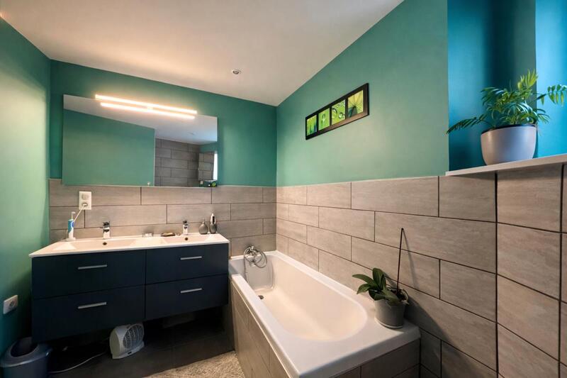 Maison - 95 m² - 5 pièces