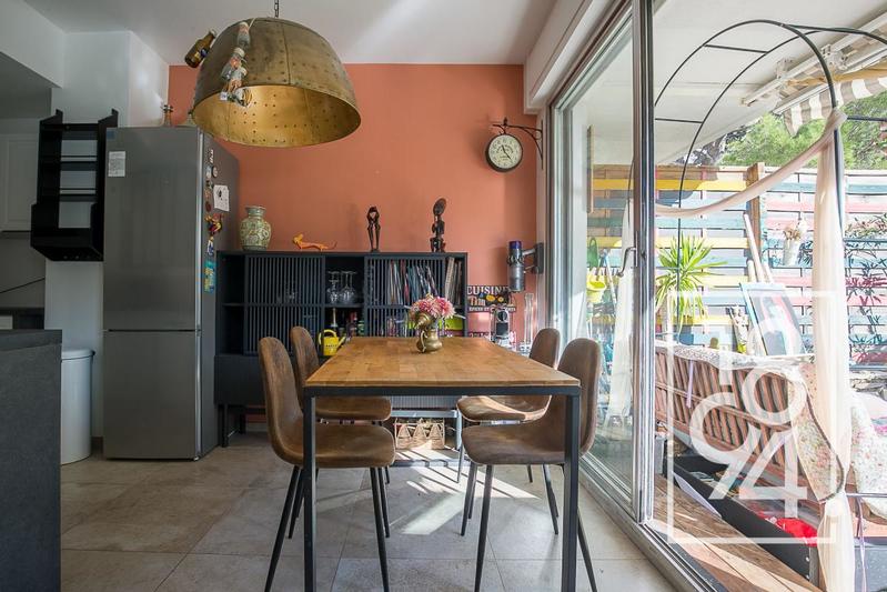 Appartement - 75 m² - 3 pièces