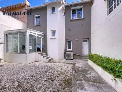 Maison de ville - 100 m² - 4 pièces